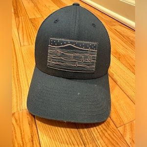 Columbia one size fits most, navy hat
